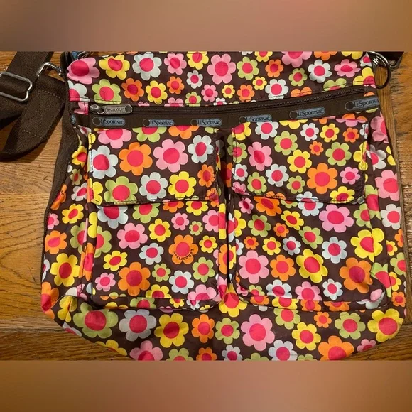 LESportSac Flower Power Satchel Crossbody/Shoulder Bag - Picture 2 of 8